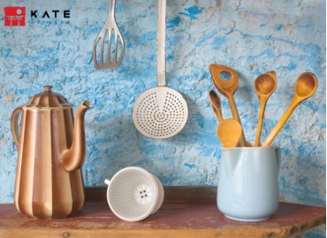 Choosing Kitchen Utensils To Highlight The Luxurious Kitchen Space